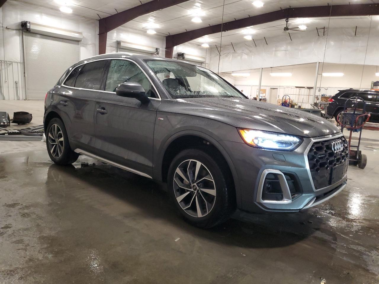 2023 Audi Q5 - Image 4