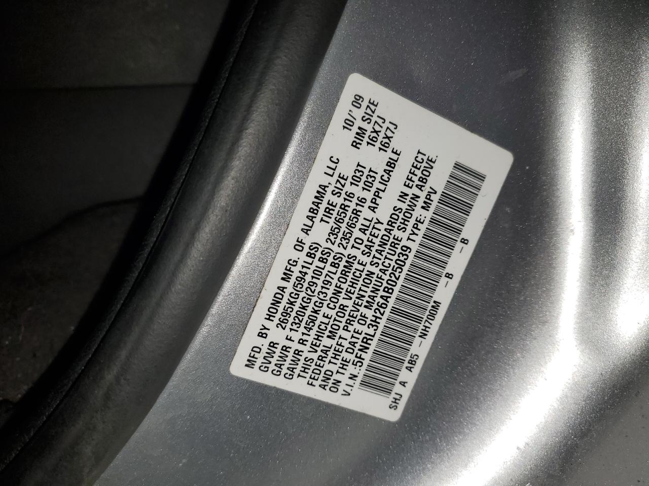 2010 Honda Odyssey - Image 13
