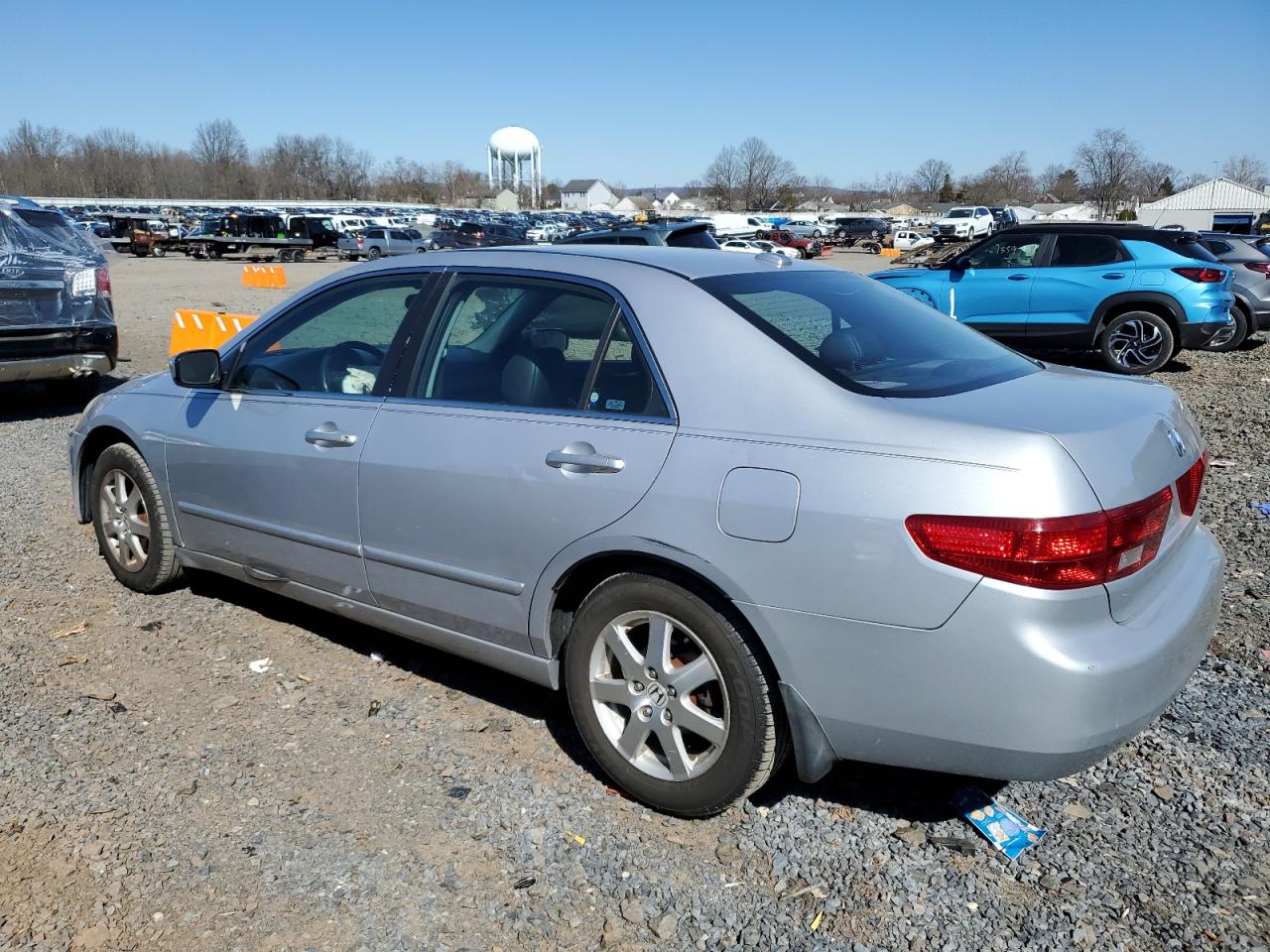 2005 Honda Accord - Image 2