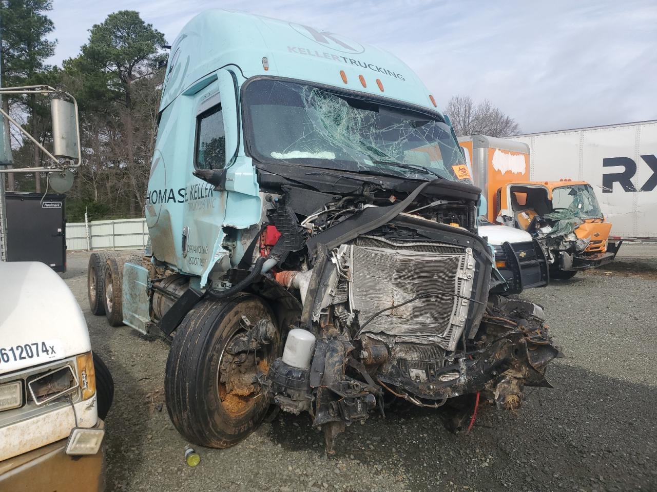 2024 Freightliner Cascadia 126 Semi Truck for Sale in Shreveport, LA - All Over
