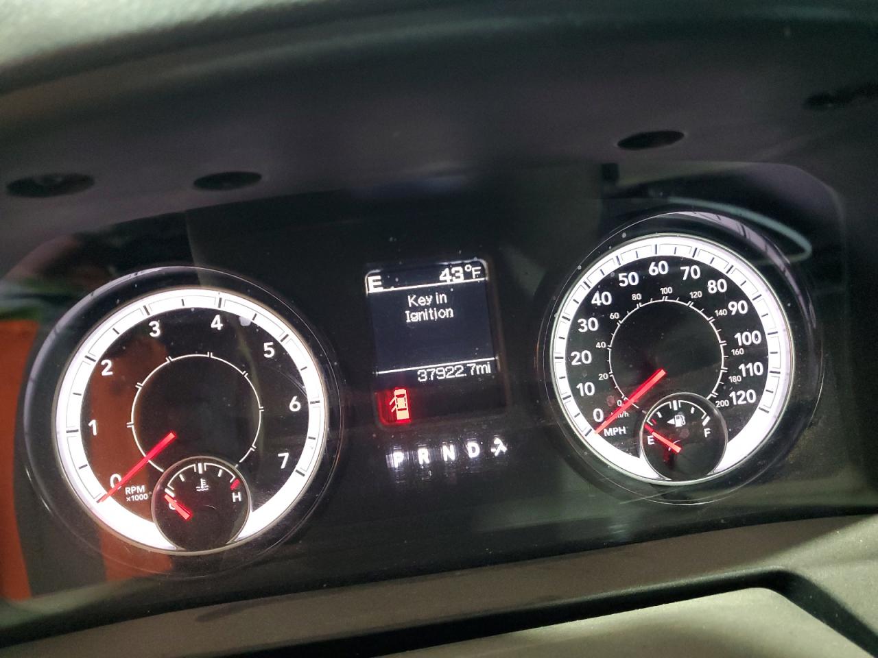 2020 RAM 1500 - Image 9