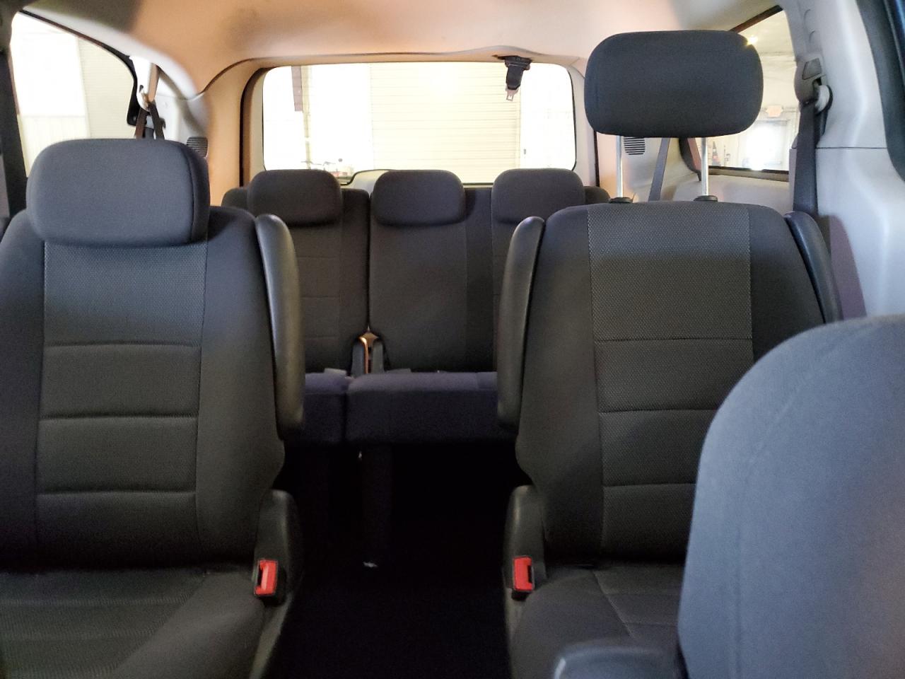 2008 Dodge Caravan - Image 10