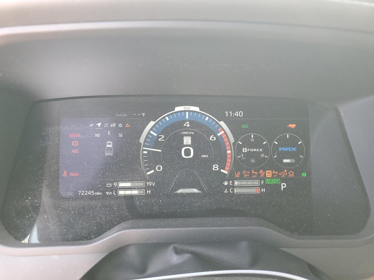 2023 Toyota Tundra - Image 9