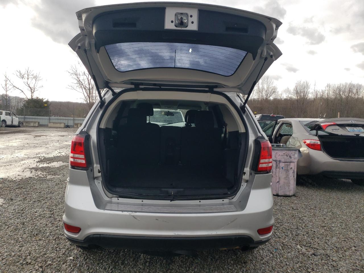 2010 Dodge Journey - Image 6