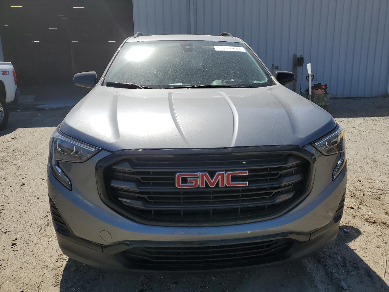 2020 GMC Terrain - Image 5