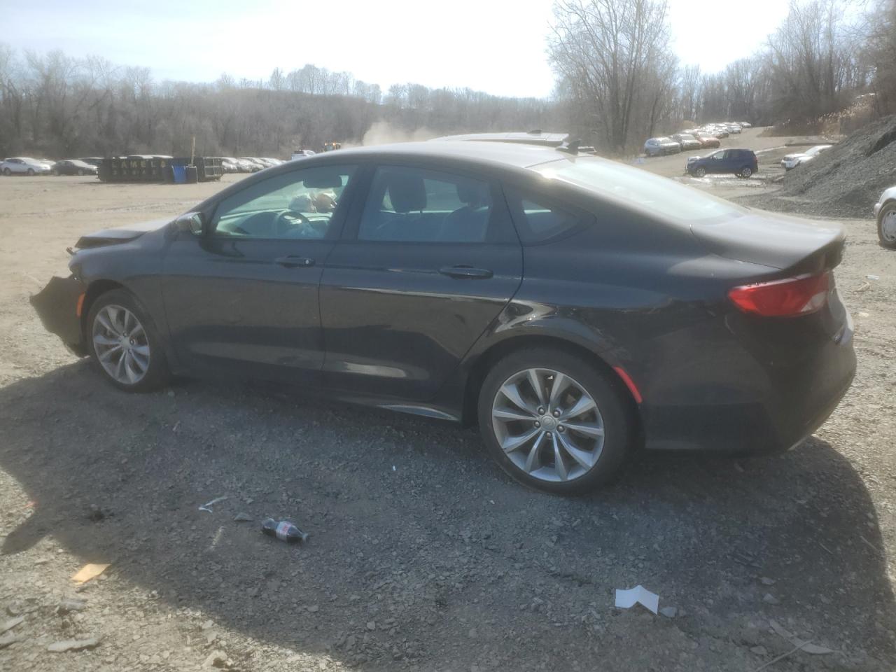 2016 Chrysler 200 - Image 2