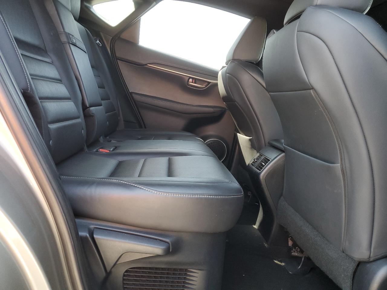 2016 Lexus NX - Image 11