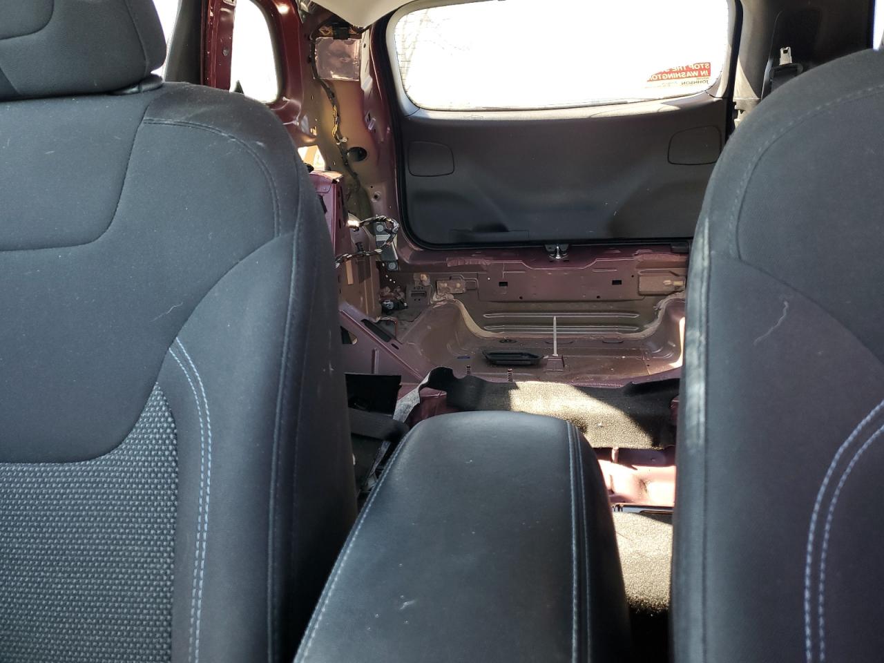 2019 Jeep Grand Cherokee - Image 10