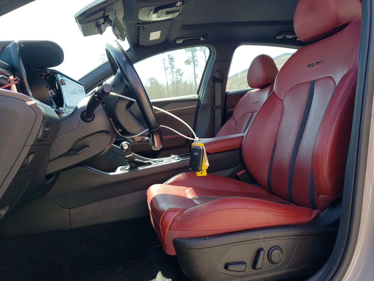 2021 Kia K5 - Image 7
