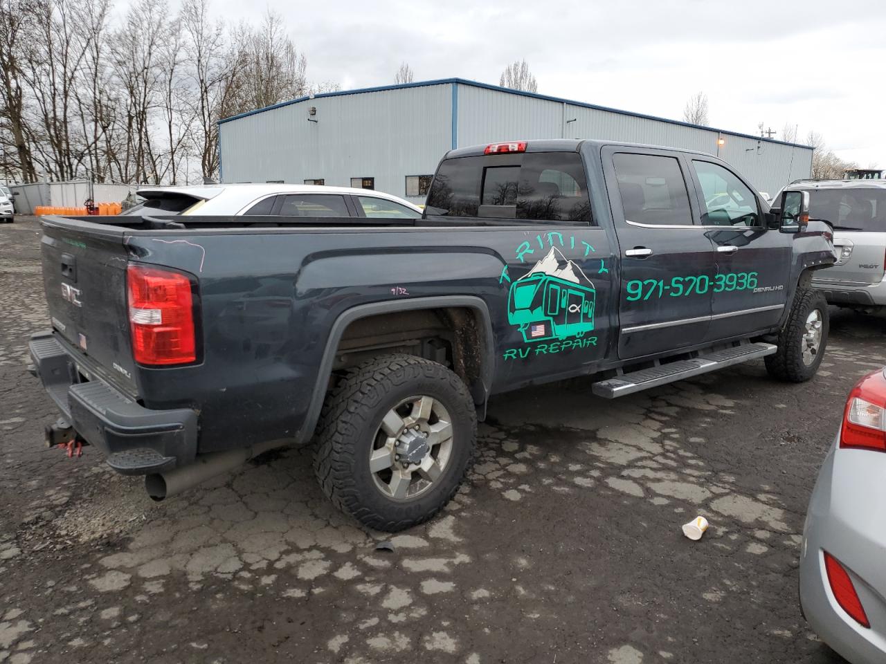 2019 GMC Sierra - Image 3