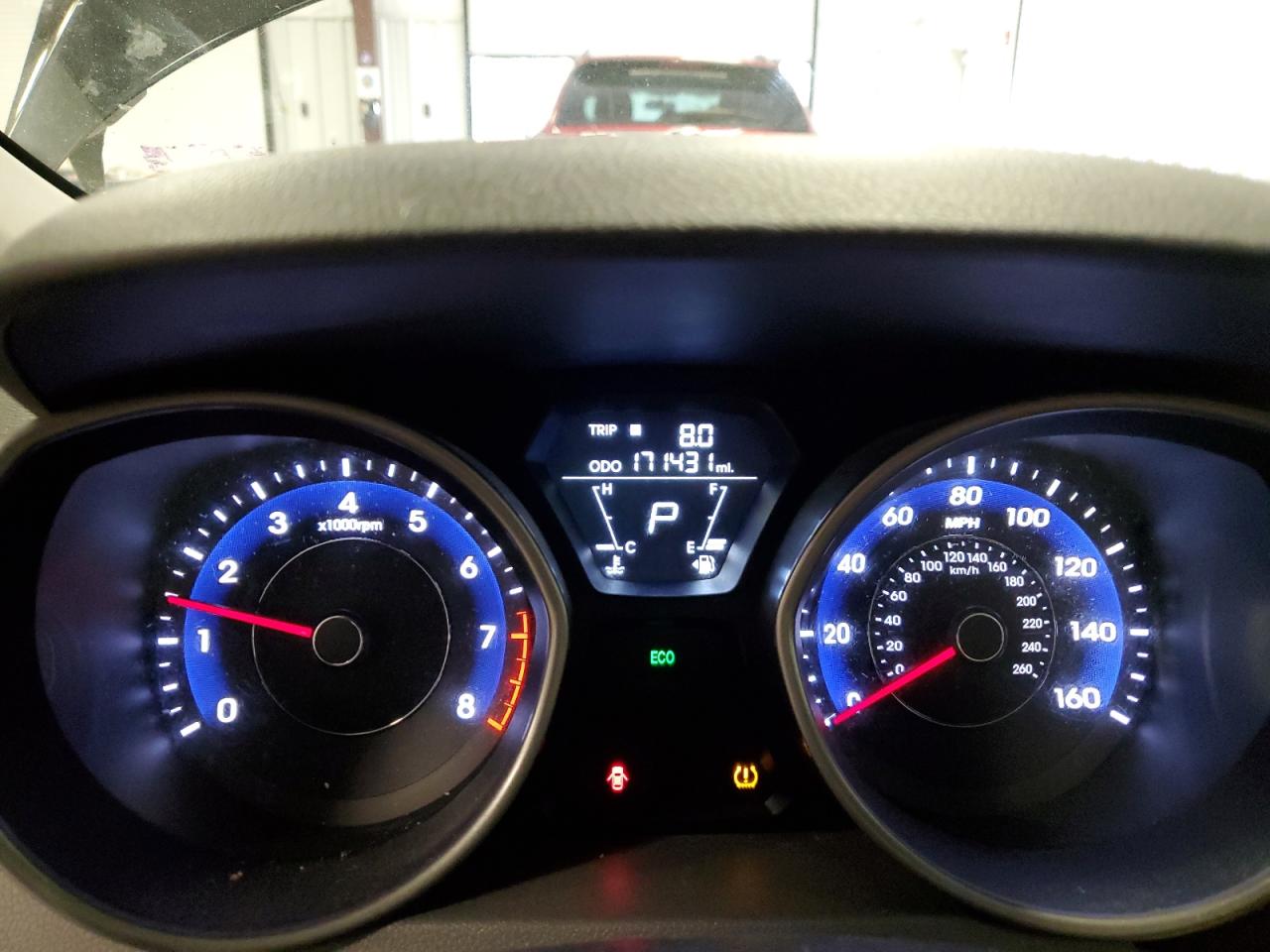 2012 Hyundai Elantra - Image 9