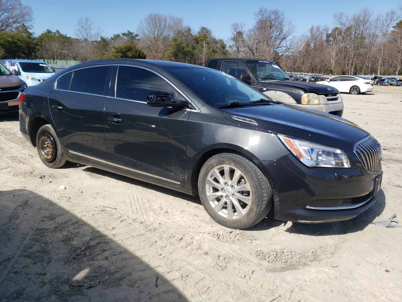 2015 Buick LaCrosse - Image 4