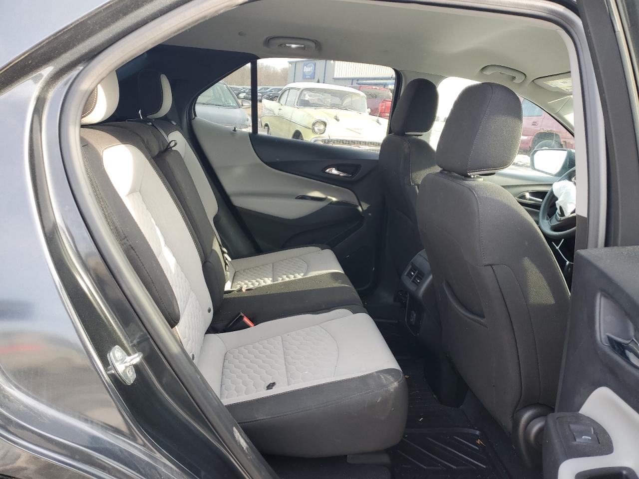 2019 Chevrolet Equinox - Image 11