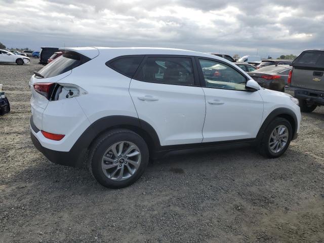 HYUNDAI TUCSON 2017 Белы