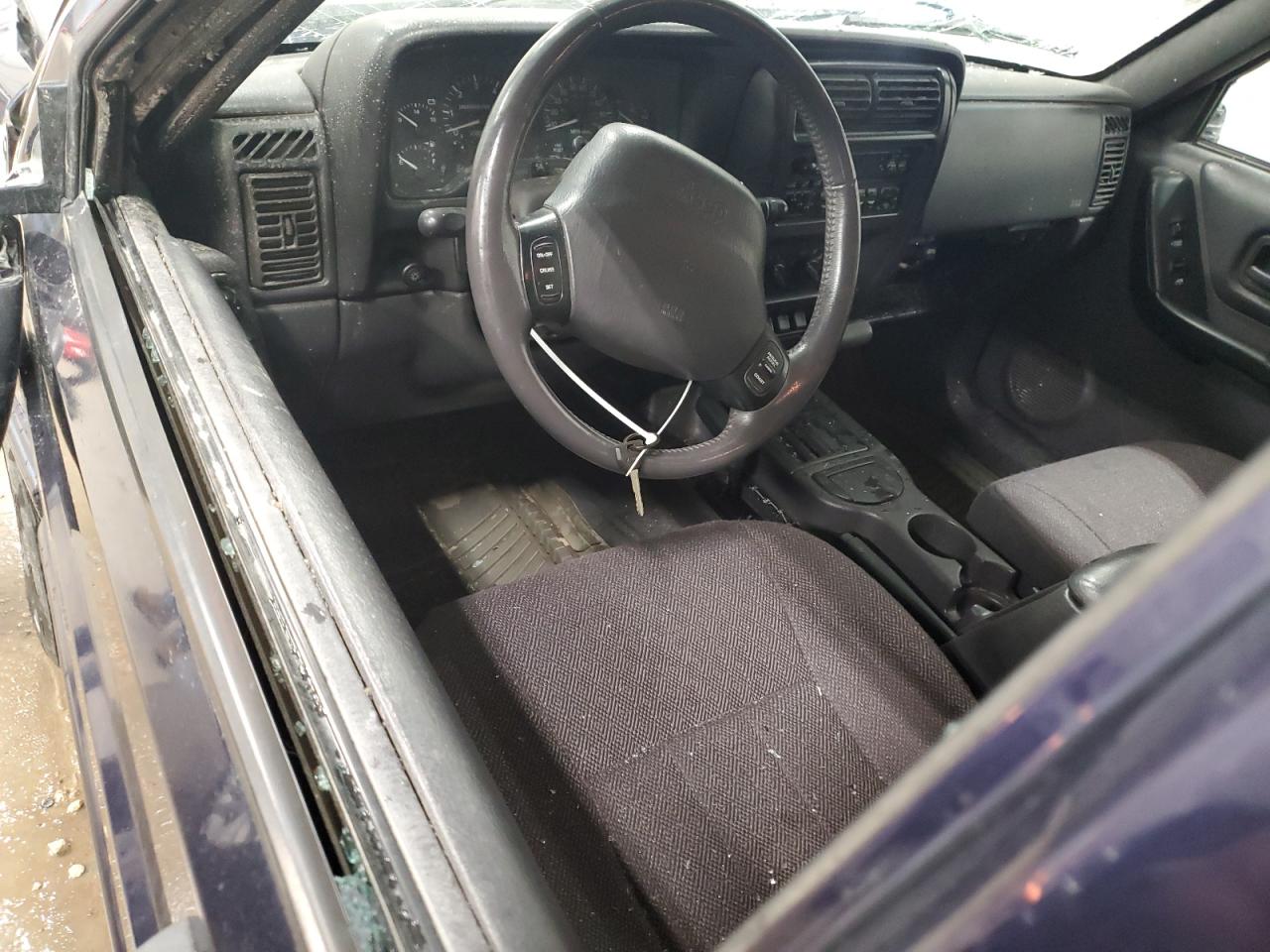 1999 Jeep Grand Cherokee - Image 8