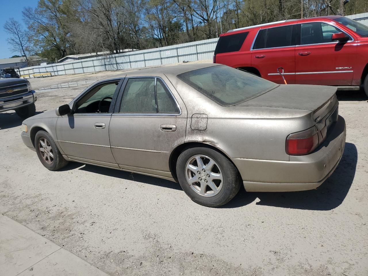 2004 Cadillac Seville - Image 2