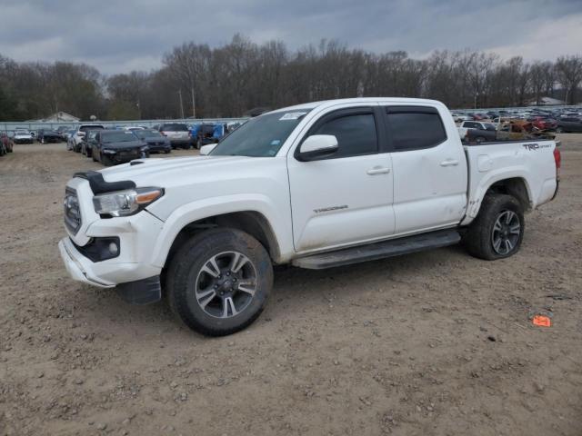 TOYOTA TACOMA 2017 Biały