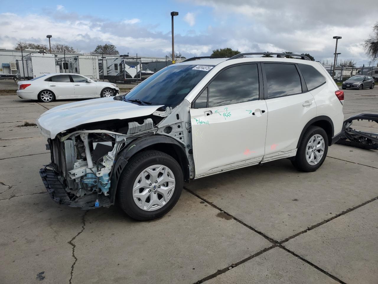 2020 Subaru Forester na sprzedaż w Sacramento, CA - Front End