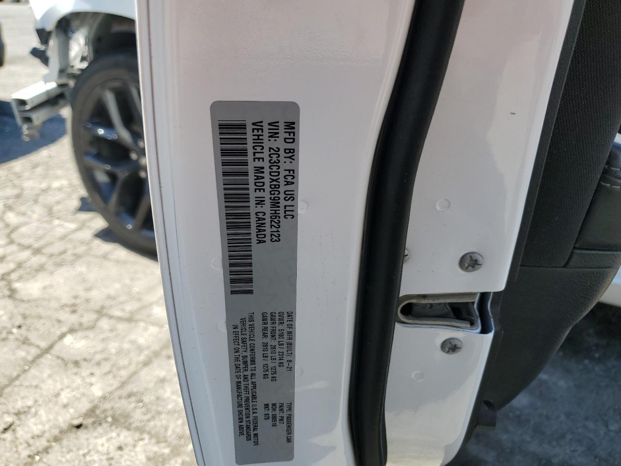 2021 Dodge Charger - Image 12