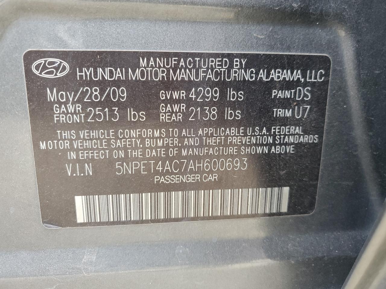 2010 Hyundai Sonata - Image 13