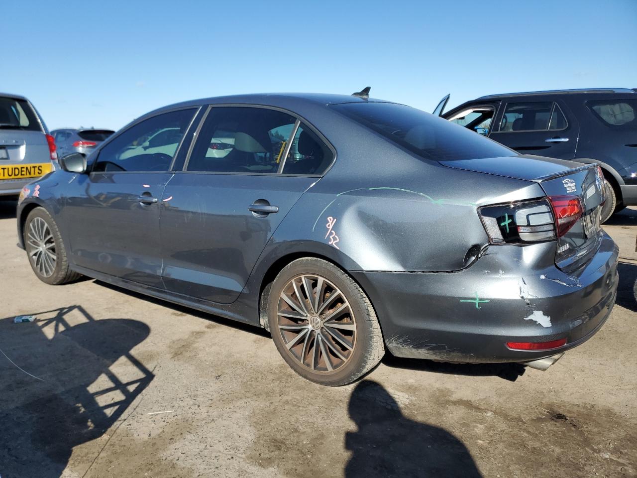 2016 Volkswagen Jetta - Image 2