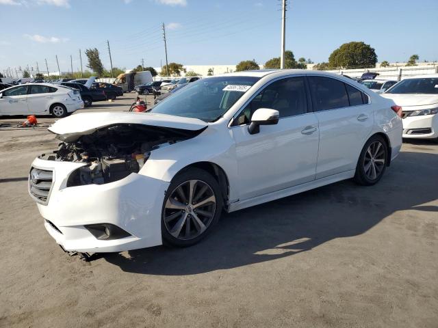  SUBARU LEGACY 2016 Белый