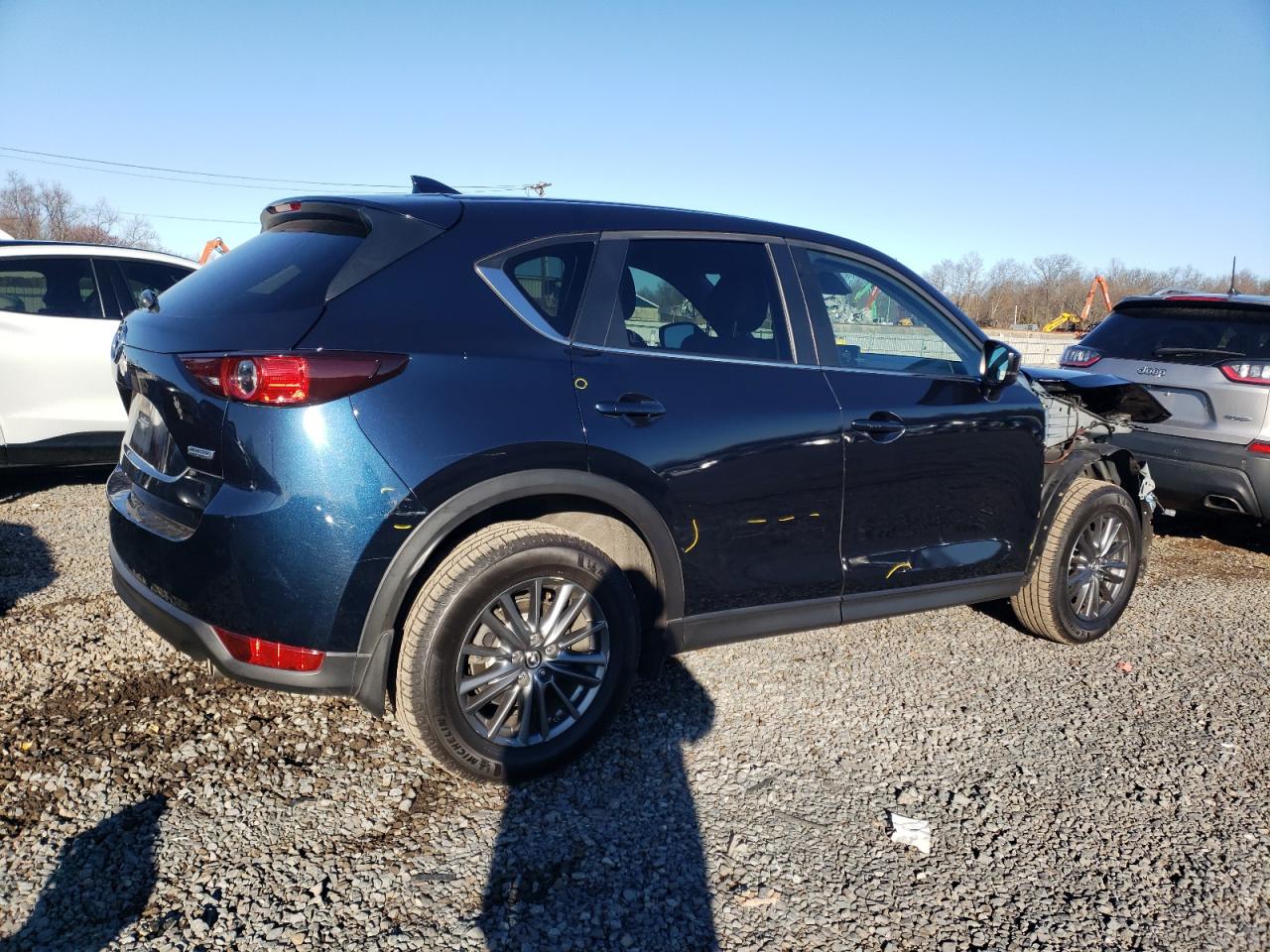 2017 Mazda CX-5 - Image 3