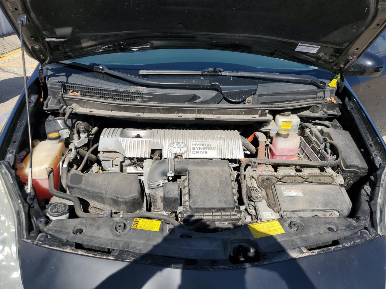 2013 Toyota Prius - Image 11