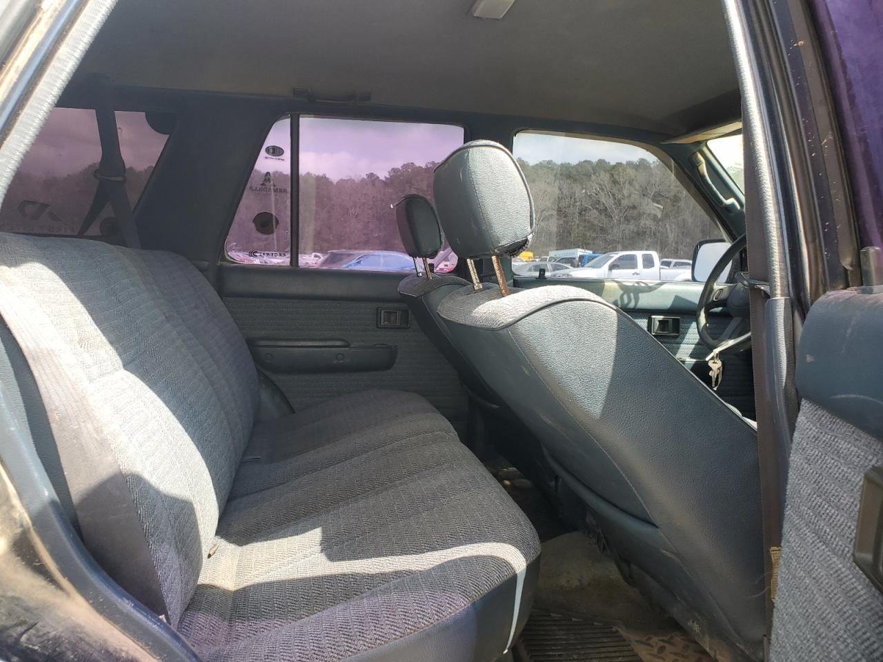 1995 Toyota 4Runner - Image 11