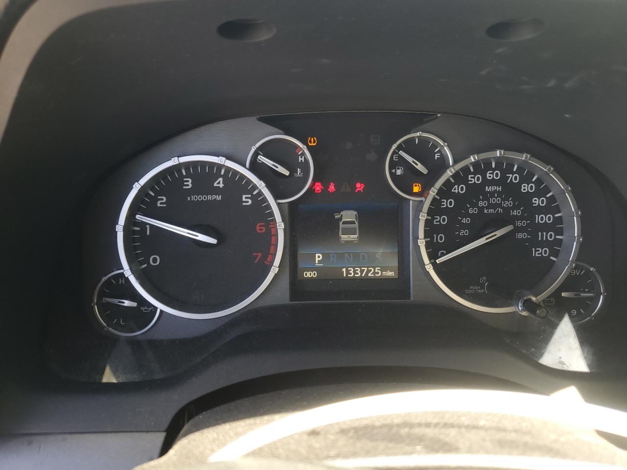 2014 Toyota Tundra - Image 9