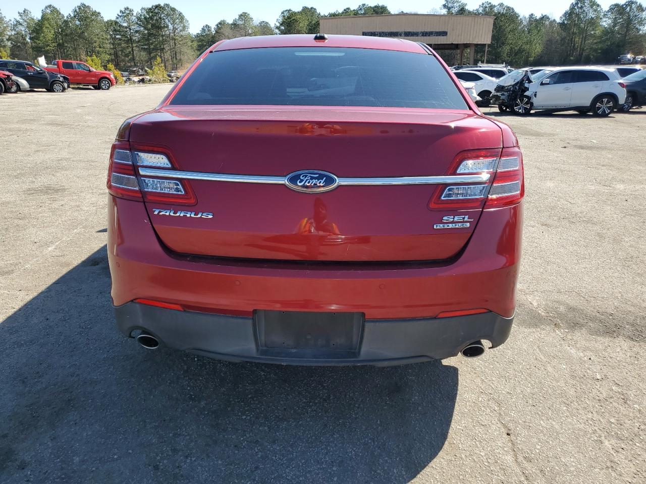 2013 Ford Taurus - Image 6