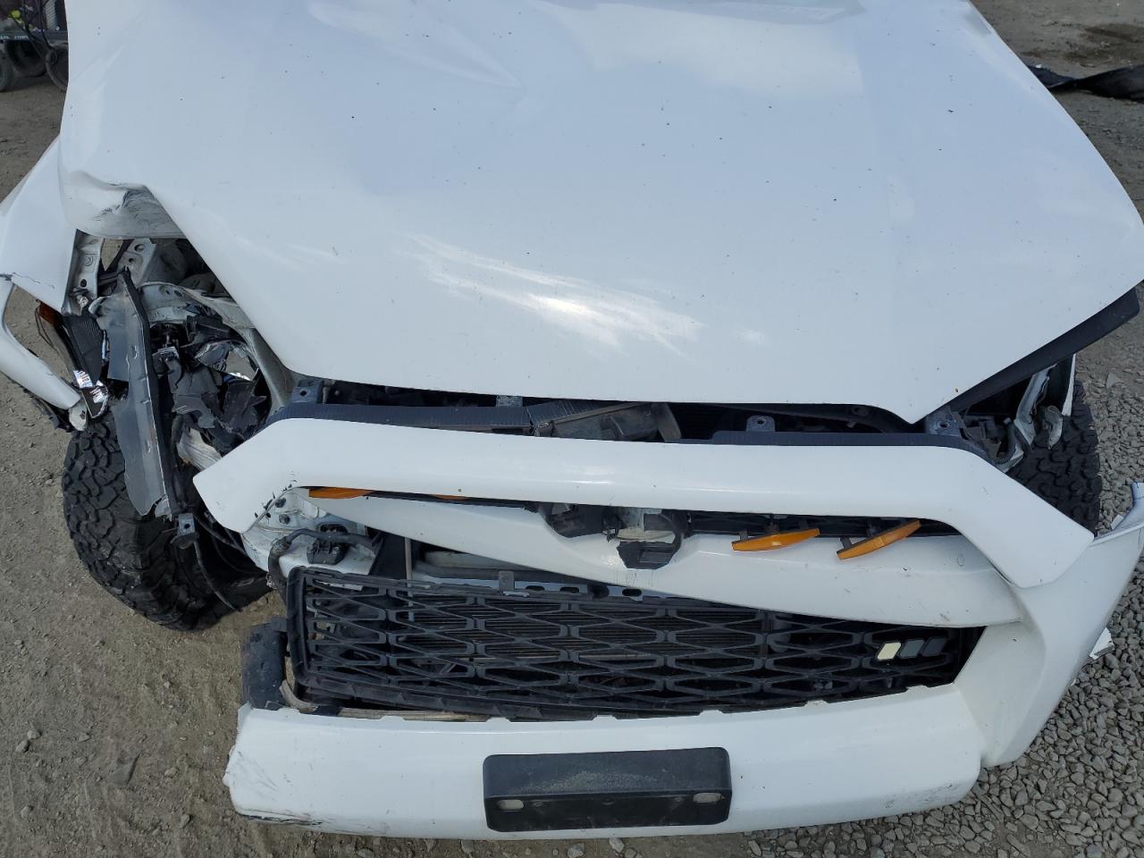 2015 Toyota 4Runner Sr5 VIN: JTEBU5JR6F5269795 Lot: 50938735