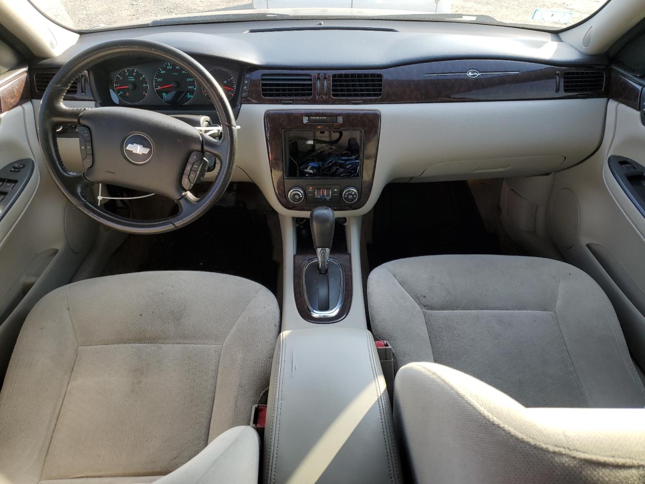 2013 Chevrolet Impala - Image 8
