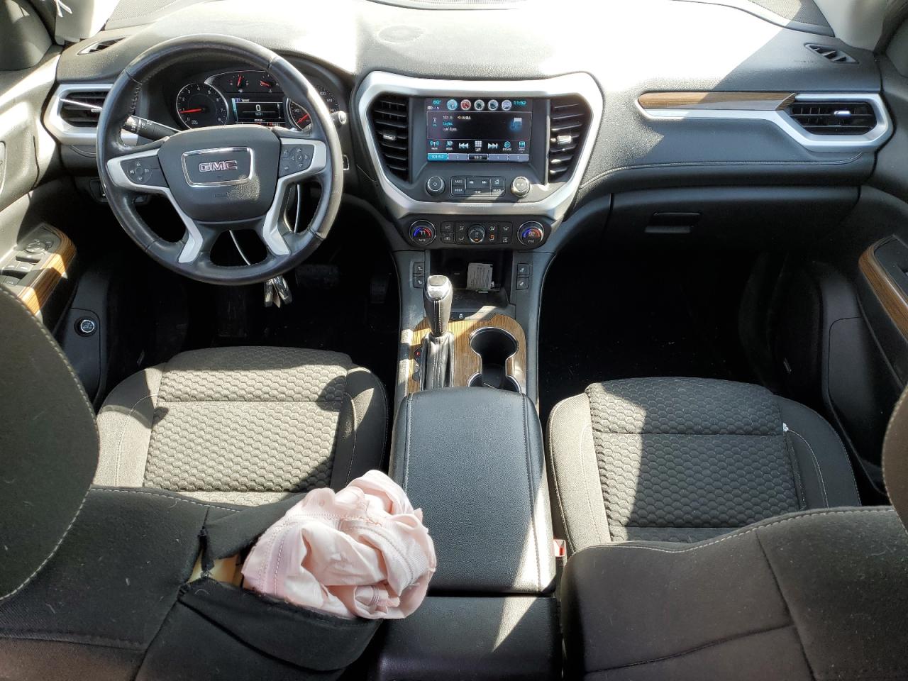 2018 GMC Acadia - Image 8