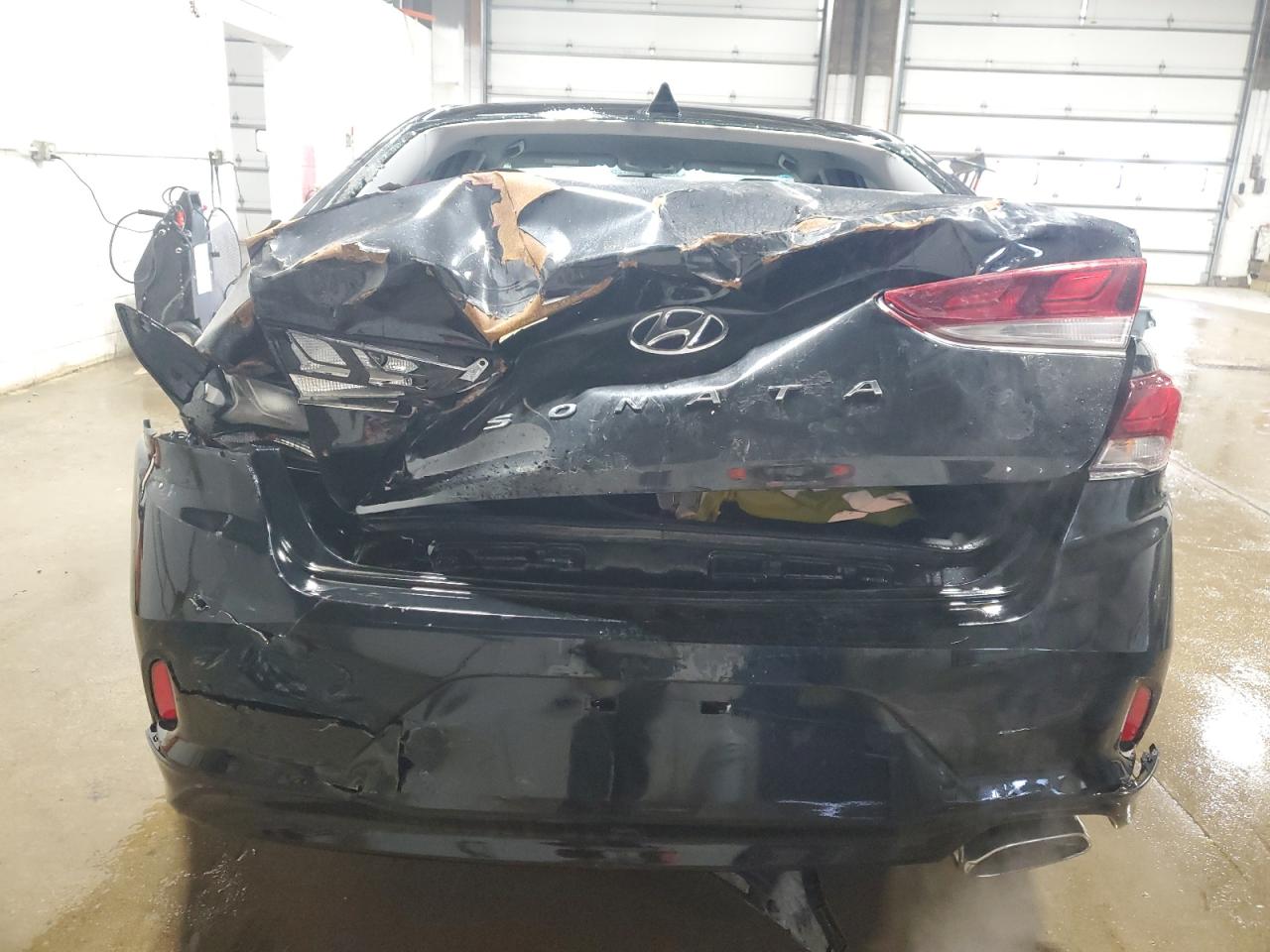 2018 Hyundai Sonata - Image 6