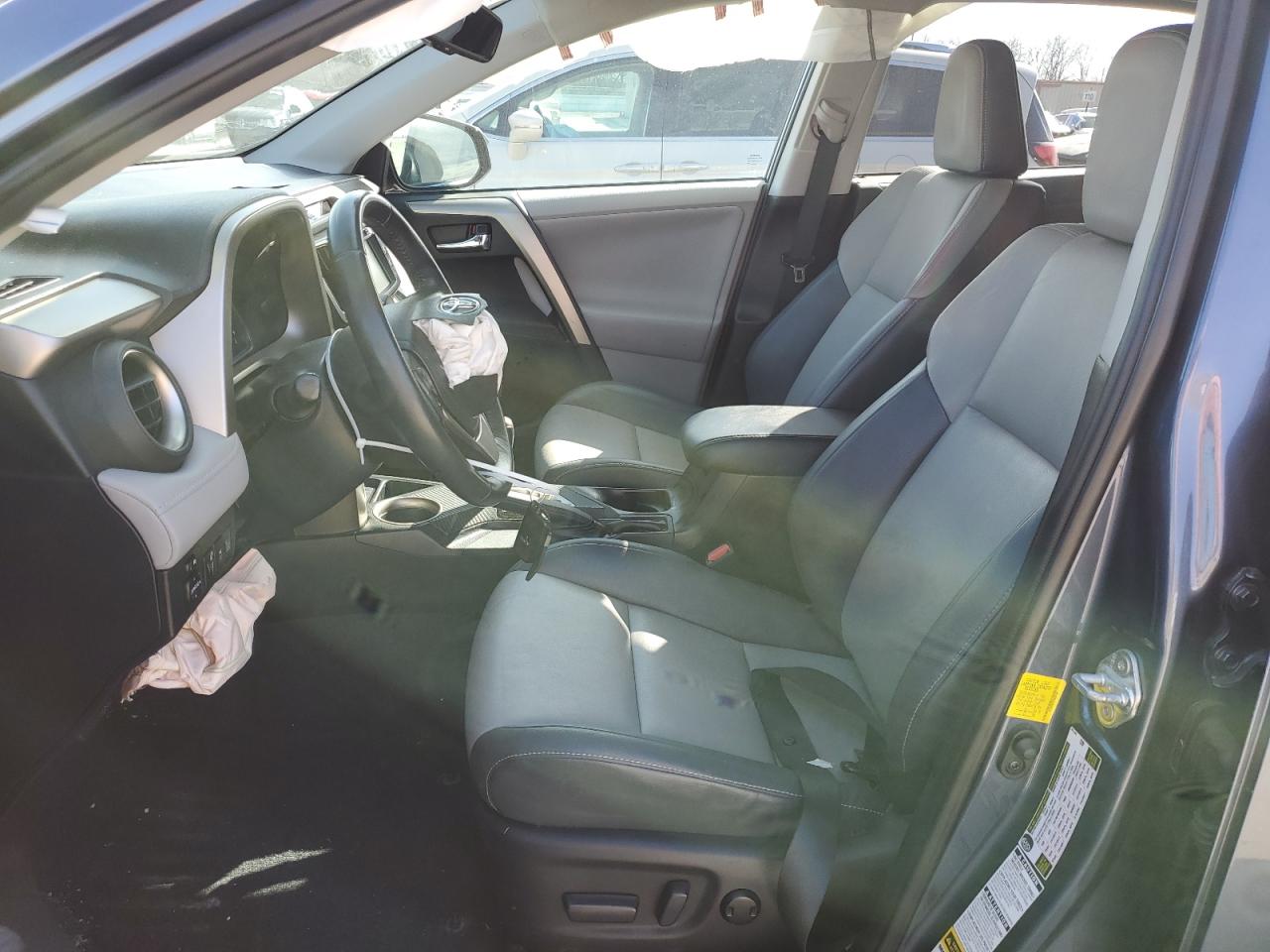 2013 Toyota RAV 4 - Image 7