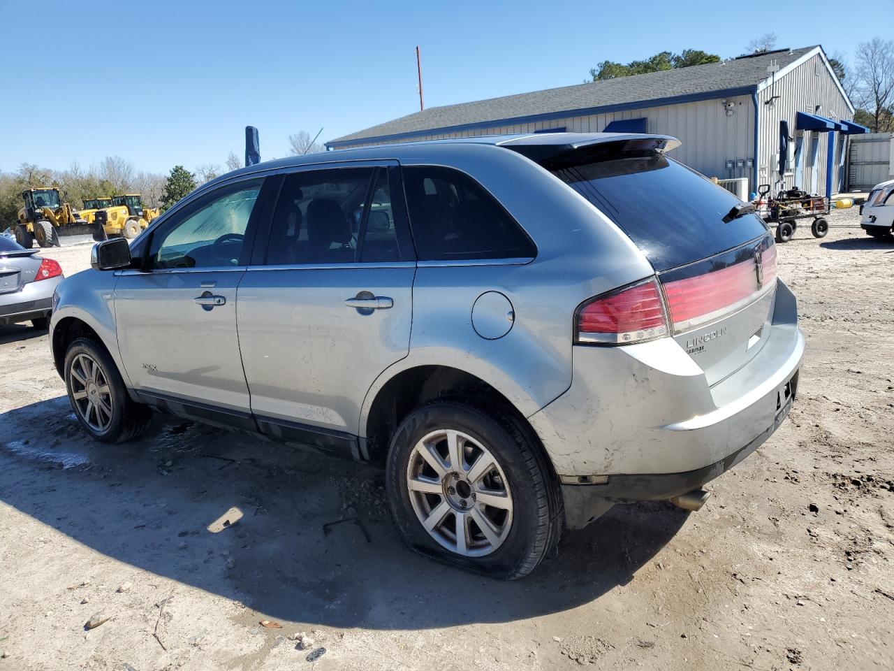 2007 Lincoln MKX - Image 2
