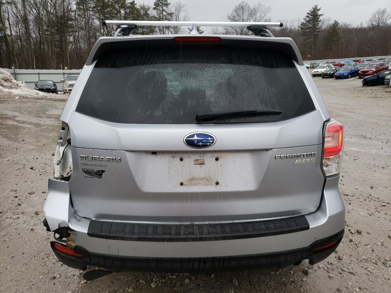 2017 Subaru Forester - Image 6