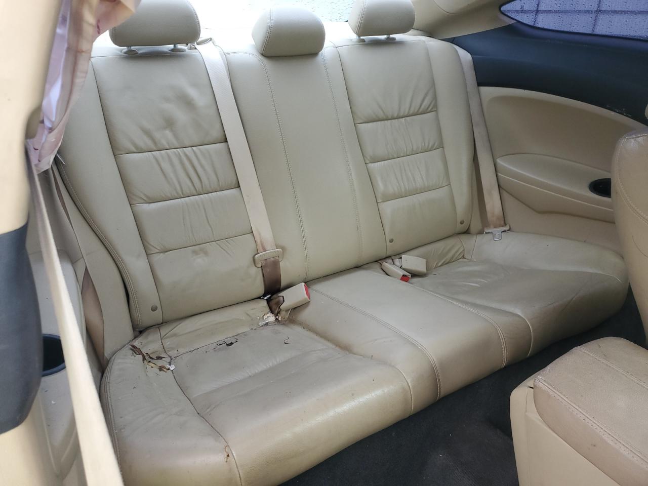 2009 Honda Accord - Image 10