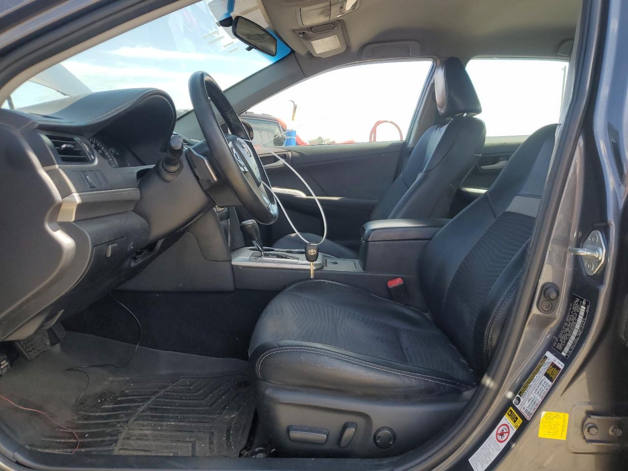 2012 Toyota Camry - Image 7