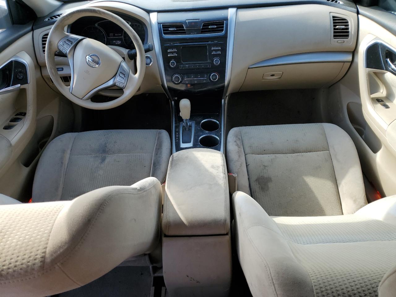 2014 Nissan Altima - Image 8