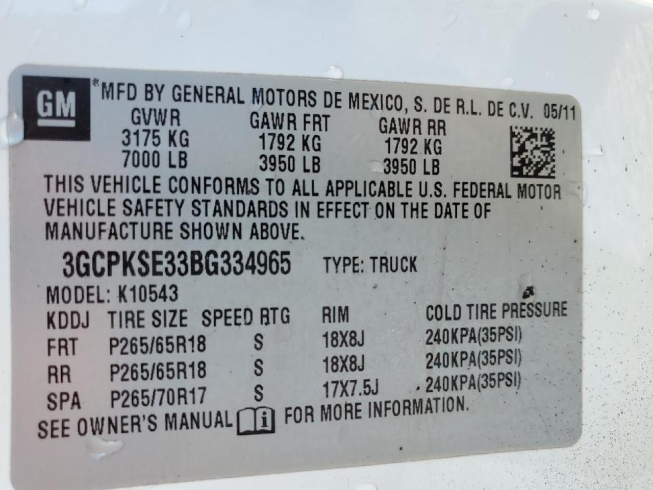 2011 Chevrolet Silverado - Image 12