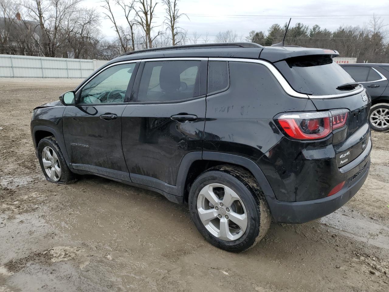 2019 Jeep Compass - Image 2