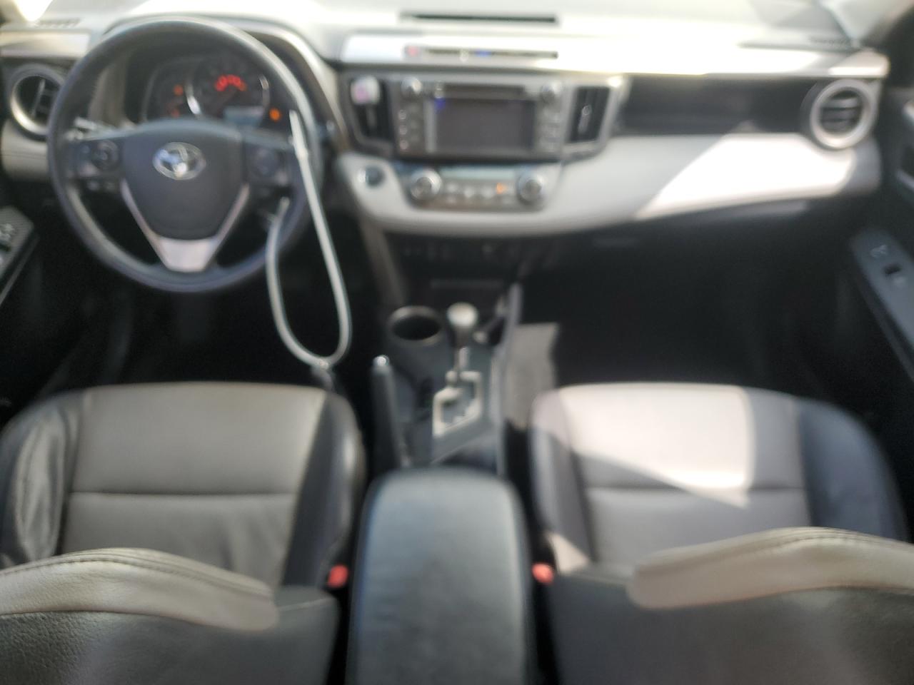 2013 Toyota RAV 4 - Image 8