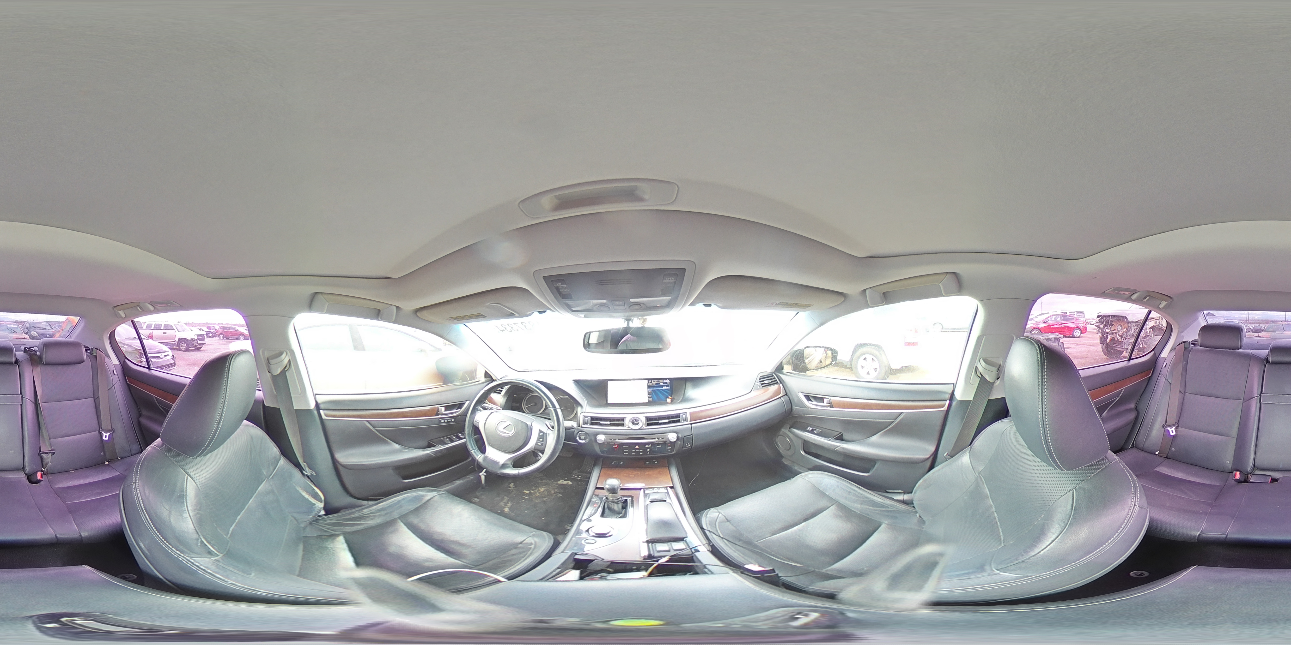 2014 Lexus GS - Image 12