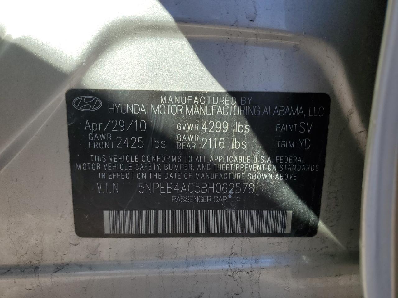 2011 Hyundai Sonata - Image 12