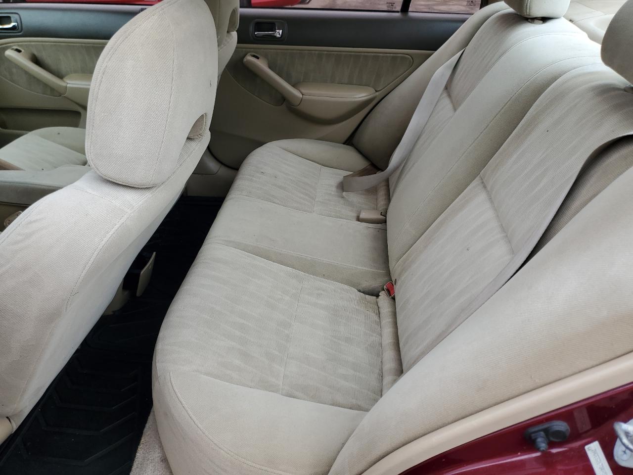 2004 Honda Civic - Image 10