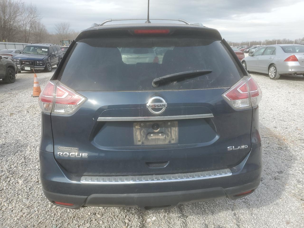 2015 Nissan Rogue - Image 6
