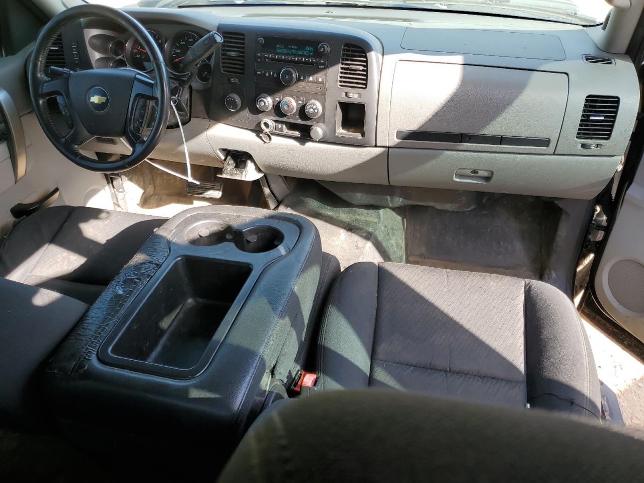2013 Chevrolet Silverado - Image 8