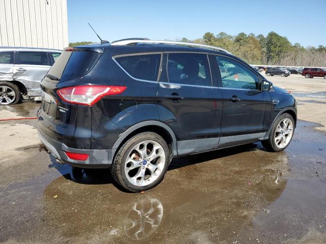  FORD ESCAPE 2016 Czarny